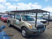 ✅ 2002 Toyota Tundra • VIN: 5TBJN32132S240701 • Lot: 42801109. Wystawiony na IAAI z przebiegiem 176 062 mil. Bezpłatny archiwum sprzedaży aukcyjnych z USA i szczegółowy raport historii pojazdu na DreamBid. Zdjęcie 6.