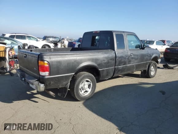 ✅ 1998 Ford Ranger XL • VIN: 1FTYR14C7WPA73739 • Lot: 88360125. Listed on Copart with 130,494 mi. Free auction sales archive from the USA and detailed vehicle history report at DreamBid. Image 3.