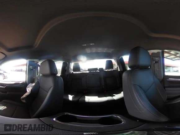 ✅ 2024 Chevrolet Silverado 1500 LTZ • VIN: 3GCUDGED8RG213989 • Лот: 41552058. Опубликован ранее на IAAI с пробегом 7 317 миль. Бесплатный доступ к архиву аукционных продаж из США и подробный отчёт об истории автомобиля на DreamBid. Изображение 18.