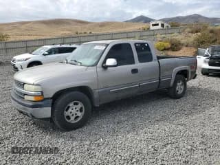 ✅ 2000 Chevrolet Silverado 1500 LT • VIN: 2GCEK19T8Y1153132 • Лот: 81339355. Опубликован ранее на Copart с пробегом 326 207 миль. Бесплатный доступ к архиву аукционных продаж из США и подробный отчёт об истории автомобиля на DreamBid. Изображение 1.