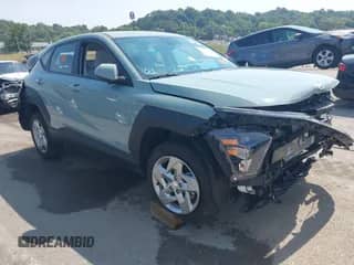 2025 Hyundai Kona SE with VIN KM8HACAB2SU260523, listed as a IAAI auction lot 43222002 with 2,778 mi miles and . Bid and sale history available at DreamBid. Image 1.