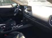 ✅ 2016 Mazda 3 i Grand Touring • VIN: JM1BM1X75G1288611 • Лот: 42001357. Опубликован ранее на IAAI с пробегом 107 830 миль. Бесплатный доступ к архиву аукционных продаж из США и подробный отчёт об истории автомобиля на DreamBid. Изображение 5.