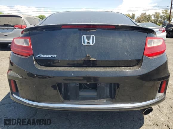 ✅ 2013 Honda Accord LX-S • VIN: 1HGCT1B37DA012472 • Лот: 71362235. Опубликован ранее на Copart с пробегом 159 312 миль. Бесплатный доступ к архиву аукционных продаж из США и подробный отчёт об истории автомобиля на DreamBid. Изображение 6.