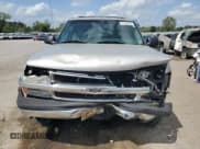 ✅ 2004 Chevrolet Suburban LS • VIN: 3GNEC16Z64G188962 • Лот: 51783375. Опубликован ранее на Copart с пробегом 190 017 миль. Бесплатный доступ к архиву аукционных продаж из США и подробный отчёт об истории автомобиля на DreamBid. Изображение 5.