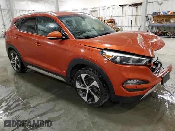 2017 Hyundai Tucson Sport z VIN KM8J3CA21HU424638, wystawiony jako Copart lot #80035895 z przebiegiem 102 672 mil mil oraz Szkoda całkowita • Salvage title. Historia ofert i sprzedaży dostępna na DreamBid. Obrazek 4.