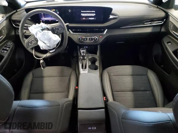 ✅ 2025 Buick Envista Preferred • VIN: KL47LAEP5SB231561 • Лот: 87379465. Опубликован ранее на Copart с пробегом 7 382 миль. Бесплатный доступ к архиву аукционных продаж из США и подробный отчёт об истории автомобиля на DreamBid. Изображение 8.