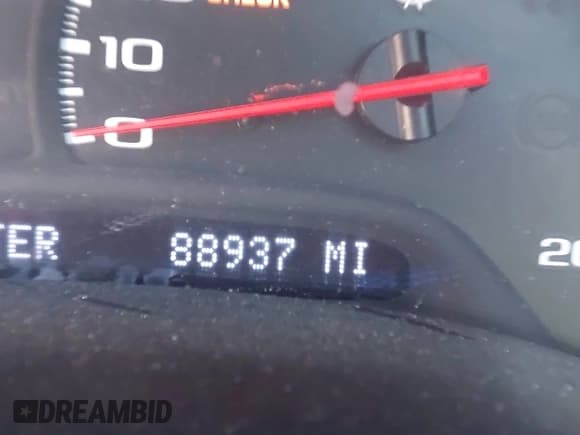 ✅ 2000 Chevrolet Corvette • VIN: 1G1YY22G2Y5123078 • Лот: 43175620. Опубликован ранее на IAAI с пробегом 88 937 миль. Бесплатный доступ к архиву аукционных продаж из США и подробный отчёт об истории автомобиля на DreamBid. Изображение 15.