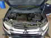 2016 Mitsubishi Outlander SE z VIN JA4AD3A38GZ004378, wystawiony jako Copart lot #84748135 z przebiegiem 120 247 mil mil oraz Szkoda całkowita • Salvage title. Historia ofert i sprzedaży dostępna na DreamBid. Obrazek 11.