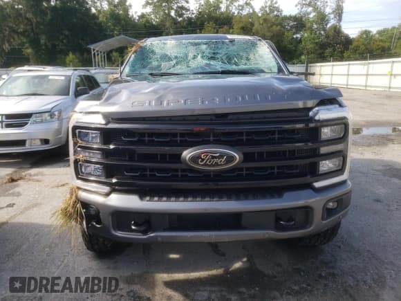 ✅ 2024 Ford F-250 XL • VIN: 1FT8W2BT0REC27595 • Lot: 64585624. Listed on Copart with Not provided. Free auction sales archive from the USA and detailed vehicle history report at DreamBid. Image 5.