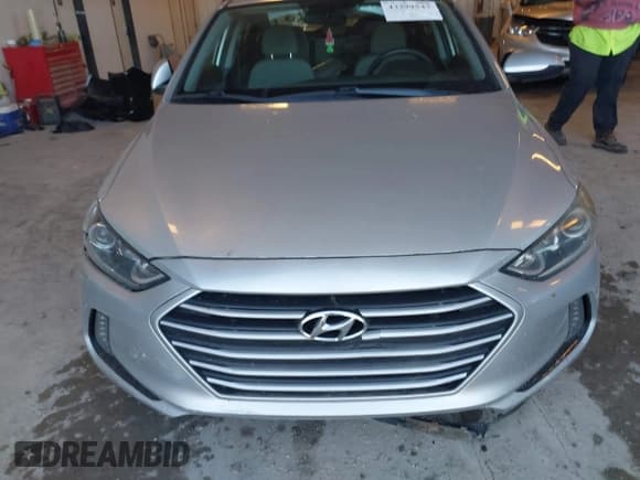 ✅ 2017 Hyundai Elantra SE • VIN: 5NPD84LF1HH071921 • Lot: 43399547. Listed on IAAI with 62,402 mi. Free auction sales archive from the USA and detailed vehicle history report at DreamBid. Image 12.