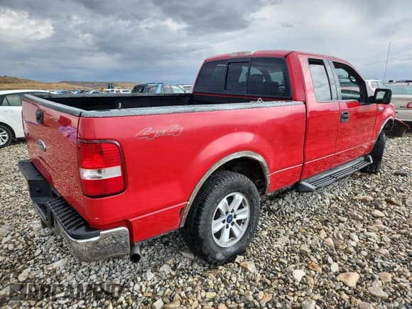 ✅ 2004 Ford F-150 XLT • VIN: 1FTPX14564NB27611 • Lot: 69872495. Wystawiony na Copart z przebiegiem 187 477 mil. Bezpłatny archiwum sprzedaży aukcyjnych z USA i szczegółowy raport historii pojazdu na DreamBid. Zdjęcie 3.