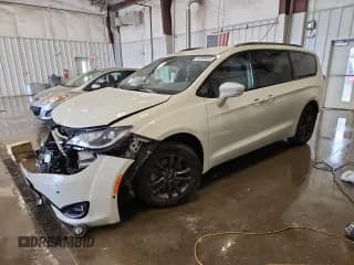 ✅ 2020 Chrysler Pacifica Launch Edition • VIN: 2C4RC3BGXLR261513 • Lot: 80285555. Listed on Copart with 46,684 mi. Free auction sales archive from the USA and detailed vehicle history report at DreamBid. Image 1.