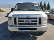 ✅ 2008 Ford Econoline Passenger XL • VIN: 1FBNE31L58DB37865 • Lot: 61240235. Wystawiony na Copart z przebiegiem 136 743 mil. Bezpłatny archiwum sprzedaży aukcyjnych z USA i szczegółowy raport historii pojazdu na DreamBid. Zdjęcie 5.