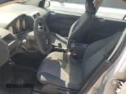 ✅ 2009 Dodge Caliber SXT • VIN: 1B3HB48A79D165679 • Лот: 69765994. Опубликован ранее на Copart с пробегом 191 179 миль. Бесплатный доступ к архиву аукционных продаж из США и подробный отчёт об истории автомобиля на DreamBid. Изображение 7.