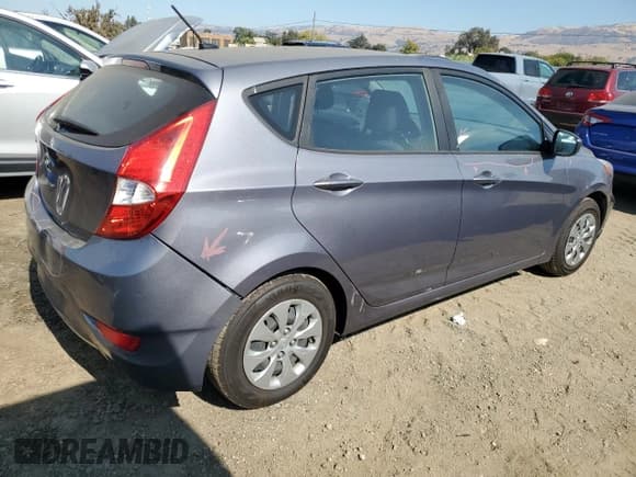 ✅ 2017 Hyundai Accent SE • VIN: KMHCT5AE0HU343726 • Лот: 74819044. Опубликован ранее на Copart с пробегом 101 808 миль. Бесплатный доступ к архиву аукционных продаж из США и подробный отчёт об истории автомобиля на DreamBid. Изображение 3.