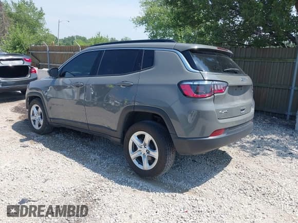 ✅ 2023 Jeep Compass Altitude • VIN: 3C4NJDBN1PT546242 • Лот: 42669864. Опубликован ранее на IAAI с пробегом 25 879 миль. Бесплатный доступ к архиву аукционных продаж из США и подробный отчёт об истории автомобиля на DreamBid. Изображение 3.