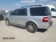 ✅ 2012 Ford Expedition XLT • VIN: 1FMJU1J56CEF40075 • Lot: 70683785. Wystawiony na Copart z przebiegiem 163 390 mil. Bezpłatny archiwum sprzedaży aukcyjnych z USA i szczegółowy raport historii pojazdu na DreamBid. Zdjęcie 2.