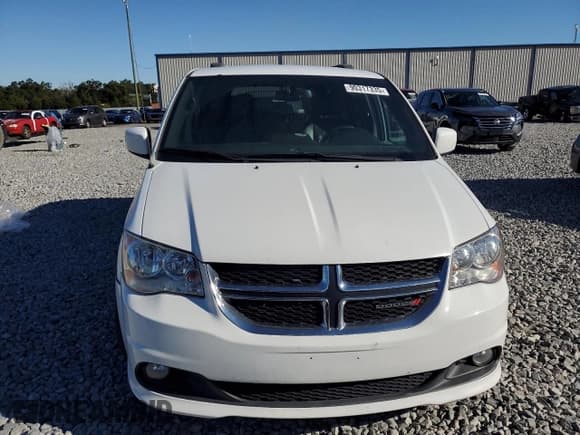 ✅ 2017 Dodge Grand Caravan SXT • VIN: 2C4RDGCG8HR865510 • Lot: 90317335. Wystawiony na Copart z przebiegiem 140 022 mil. Bezpłatny archiwum sprzedaży aukcyjnych z USA i szczegółowy raport historii pojazdu na DreamBid. Zdjęcie 5.