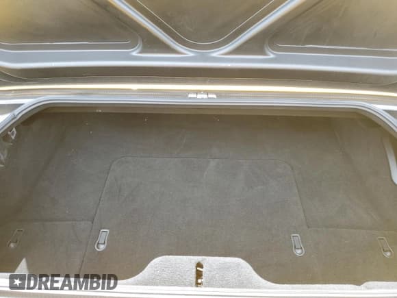 ✅ 2000 Chevrolet Corvette • VIN: 1G1YY32G5Y5120584 • Lot: 64729415. Listed on Copart with 72,576 mi. Free auction sales archive from the USA and detailed vehicle history report at DreamBid. Image 10.