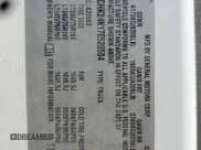 ✅ 2007 Chevrolet Silverado 2500HD 1LT • VIN: 1GCHK24K17E528504 • Lot: 71888565. Wystawiony na Copart z przebiegiem 187 952 mil. Bezpłatny archiwum sprzedaży aukcyjnych z USA i szczegółowy raport historii pojazdu na DreamBid. Zdjęcie 12.