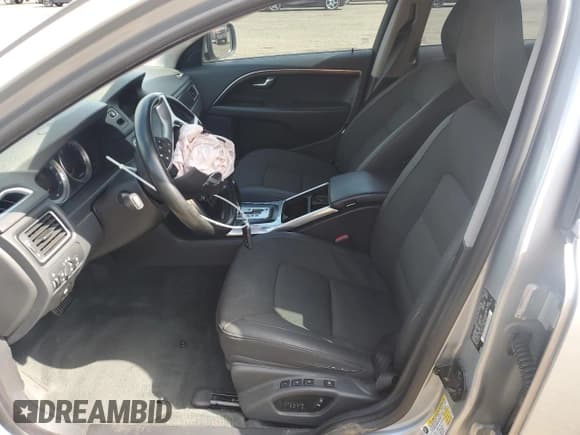 ✅ 2012 Volvo XC70 3.2L • VIN: YV4952BL6C1132932 • Lot: 80074845. Wystawiony na Copart z przebiegiem 176 151 mil. Bezpłatny archiwum sprzedaży aukcyjnych z USA i szczegółowy raport historii pojazdu na DreamBid. Zdjęcie 7.