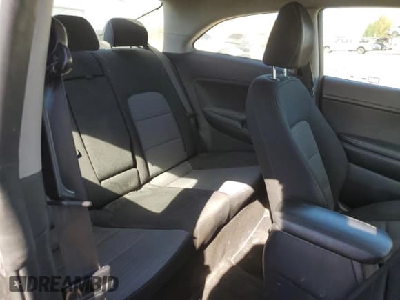 ✅ 2016 Kia Forte EX • VIN: KNAFX6A82G5624583 • Лот: 83918415. Опубликован ранее на Copart с пробегом 154 699 миль. Бесплатный доступ к архиву аукционных продаж из США и подробный отчёт об истории автомобиля на DreamBid. Изображение 10.