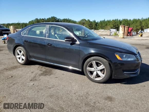 ✅ 2013 Volkswagen Passat SE • VIN: 1VWBH7A38DC090549 • Lot: 89448915. Listed on Copart with 113,022 mi. Free auction sales archive from the USA and detailed vehicle history report at DreamBid. Image 4.