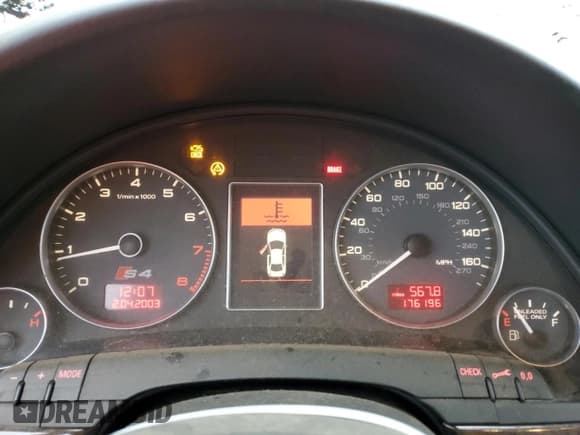 ✅ 2004 Audi S4 • VIN: WAUPL68E94A072191 • Lot: 43665755. Wystawiony na Copart z przebiegiem 176 196 mil. Bezpłatny archiwum sprzedaży aukcyjnych z USA i szczegółowy raport historii pojazdu na DreamBid. Zdjęcie 9.