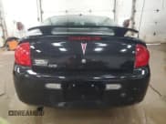 ✅ 2007 Pontiac G5 • VIN: 1G2AL15F577388265 • Lot: 72452964. Wystawiony na Copart z przebiegiem 217 138 mil. Bezpłatny archiwum sprzedaży aukcyjnych z USA i szczegółowy raport historii pojazdu na DreamBid. Zdjęcie 6.