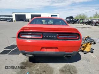✅ 2022 Dodge Challenger SXT • VIN: 2C3CDZAG9NH260423 • Lot: 70717205. Wystawiony na Copart z przebiegiem 49 078 mil. Bezpłatny archiwum sprzedaży aukcyjnych z USA i szczegółowy raport historii pojazdu na DreamBid. Zdjęcie 6.