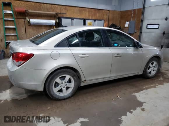 2011 Chevrolet Cruze 1LT with VIN 1G1PF5S91B7268354, listed as a Copart auction lot 82685735 with 93,713 mi miles and Clean title. Bid and sale history available at DreamBid. Image 3.