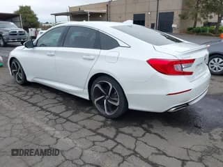 ✅ 2020 Honda Accord Sport • VIN: 1HGCV1F30LA093138 • Lot: 43353130. Wystawiony na IAAI z przebiegiem 82 362 mil. Bezpłatny archiwum sprzedaży aukcyjnych z USA i szczegółowy raport historii pojazdu na DreamBid. Zdjęcie 3.