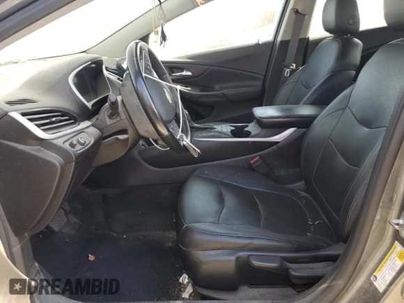 ✅ 2017 Chevrolet Volt LT • VIN: 1G1RC6S56HU215910 • Lot: 72477404. Wystawiony na Copart z przebiegiem 136 120 mil. Bezpłatny archiwum sprzedaży aukcyjnych z USA i szczegółowy raport historii pojazdu na DreamBid. Zdjęcie 7.