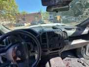 ✅ 2017 Ford F-350 • VIN: 1FD8X3A64HEF23261 • Lot: 81571855. Wystawiony na Copart z przebiegiem Nie podano. Bezpłatny archiwum sprzedaży aukcyjnych z USA i szczegółowy raport historii pojazdu na DreamBid. Zdjęcie 9.