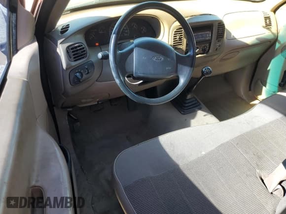 ✅ 1997 Ford F-150 • VIN: 1FTDX1765VNB84973 • Lot: 87093925. Listed on Copart with 140,179 mi. Free auction sales archive from the USA and detailed vehicle history report at DreamBid. Image 8.