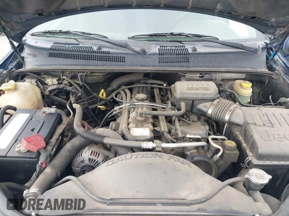 ✅ 2004 Jeep Grand Cherokee Laredo • VIN: 1J4GX48S84C133160 • Lot: 42349047. Listed on IAAI with 186,703 mi. Free auction sales archive from the USA and detailed vehicle history report at DreamBid. Image 10.