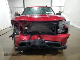 ✅ 2021 Chevrolet Silverado 1500 RST • VIN: 3GCUYEET1MG363211 • Lot: 71394194. Wystawiony na Copart z przebiegiem 38 471 mil. Bezpłatny archiwum sprzedaży aukcyjnych z USA i szczegółowy raport historii pojazdu na DreamBid. Zdjęcie 5.