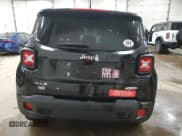 ✅ 2017 Jeep Renegade Latitude • VIN: ZACCJBBB4HPF57908 • Lot: 90693045. Wystawiony na Copart z przebiegiem 84 131 mil. Bezpłatny archiwum sprzedaży aukcyjnych z USA i szczegółowy raport historii pojazdu na DreamBid. Zdjęcie 6.