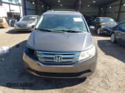 ✅ 2013 Honda Odyssey EX-L • VIN: 5FNRL5H61DB024545 • Lot: 43492427. Wystawiony na IAAI z przebiegiem 159 578 mil. Bezpłatny archiwum sprzedaży aukcyjnych z USA i szczegółowy raport historii pojazdu na DreamBid. Zdjęcie 12.