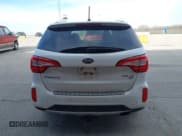 ✅ 2014 Kia Sorento SX Limited • VIN: 5XYKWDA73EG466968 • Lot: 43899926. Listed on IAAI with 207,181 mi. Free auction sales archive from the USA and detailed vehicle history report at DreamBid. Image 16.