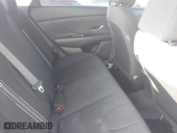 2022 Hyundai Elantra SEL с VIN KMHLM4AG9NU239420, выставлен на аукционе IAAI как лот 42925042 с пробегом 66 426 миль миль и . История ставок и продаж доступна на DreamBid. Изображение 8.