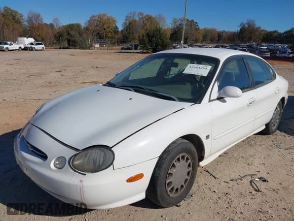 ✅ 1998 Ford Taurus SE Comfort • VIN: 1FAFP53S6WA158707 • Lot: 43664264. Wystawiony na IAAI z przebiegiem 94 283 mil. Bezpłatny archiwum sprzedaży aukcyjnych z USA i szczegółowy raport historii pojazdu na DreamBid. Zdjęcie 2.