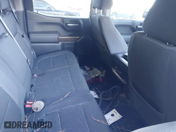 ✅ 2021 Chevrolet Silverado 1500 RST • VIN: 1GCUYEED1MZ181436 • Lot: 43452181. Listed on IAAI with 97,093 mi. Free auction sales archive from the USA and detailed vehicle history report at DreamBid. Image 8.