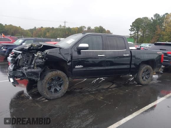 ✅ 2016 Chevrolet Silverado 1500 High Country • VIN: 3GCUKTEJ2GG267967 • Lot: 43543326. Listed on IAAI with 105,979 mi. Free auction sales archive from the USA and detailed vehicle history report at DreamBid. Image 14.