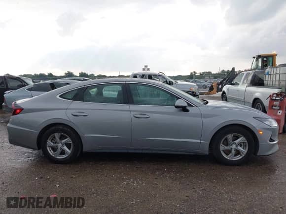 2023 Hyundai Sonata SE с VIN KMHL24JA7PA271143, выставлен на аукционе IAAI как лот 43034492 с пробегом 14 232 миль миль и . История ставок и продаж доступна на DreamBid. Изображение 13.