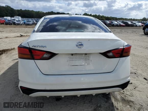 ✅ 2020 Nissan Altima S • VIN: 1N4BL4BV6LC246804 • Lot: 85078515. Wystawiony na Copart z przebiegiem 84 794 mil. Bezpłatny archiwum sprzedaży aukcyjnych z USA i szczegółowy raport historii pojazdu na DreamBid. Zdjęcie 6.