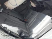 ✅ 2023 Audi Q7 Premium Plus • VIN: WA1LCBF73PD013648 • Lot: 42722599. Wystawiony na IAAI z przebiegiem 33 342 mil. Bezpłatny archiwum sprzedaży aukcyjnych z USA i szczegółowy raport historii pojazdu na DreamBid. Zdjęcie 8.