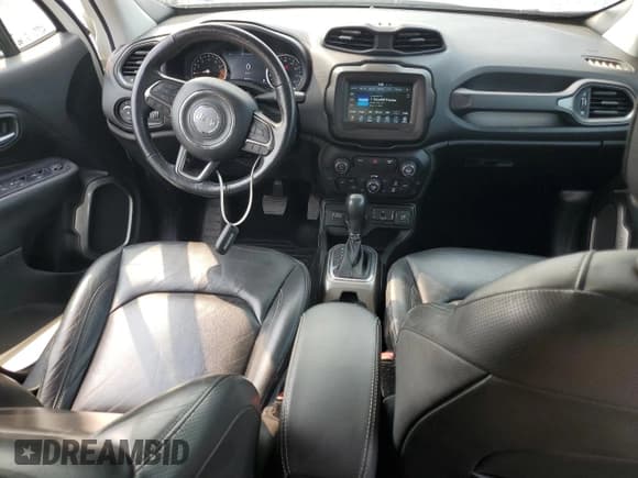 ✅ 2019 Jeep Renegade Limited • VIN: ZACNJBD14KPK05140 • Lot: 67377755. Wystawiony na Copart z przebiegiem 85 331 mil. Bezpłatny archiwum sprzedaży aukcyjnych z USA i szczegółowy raport historii pojazdu na DreamBid. Zdjęcie 8.