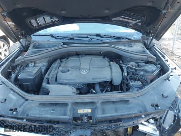 ✅ 2017 Mercedes-Benz GLE 350 • VIN: 4JGDA5HB2HA965946 • Lot: 43610428. Wystawiony na IAAI z przebiegiem 95 991 mil. Bezpłatny archiwum sprzedaży aukcyjnych z USA i szczegółowy raport historii pojazdu na DreamBid. Zdjęcie 10.