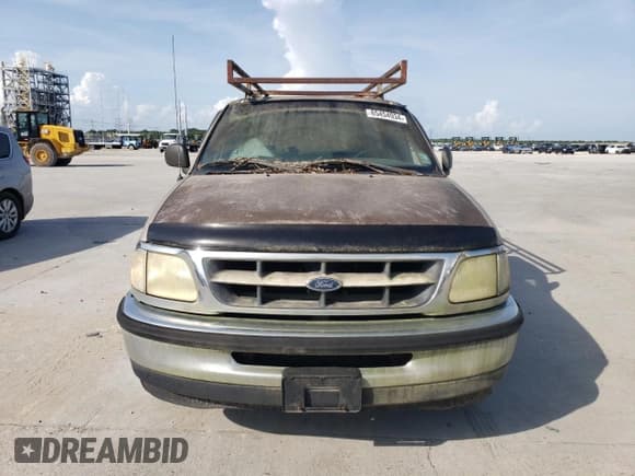 ✅ 1998 Ford F-150 • VIN: 1FTZF1726WNA61822 • Lot: 48877925. Listed on Copart with 187,716 mi. Free auction sales archive from the USA and detailed vehicle history report at DreamBid. Image 5.